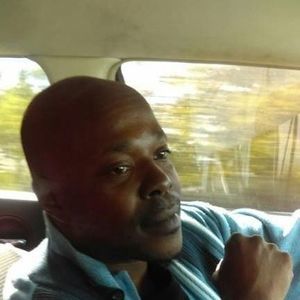 Meet your Posher, Derrick